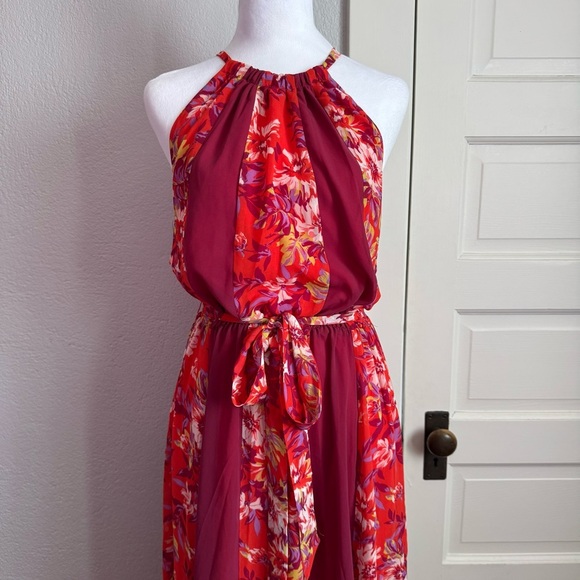 Modcloth Floral Maxi Dress in Red and Pink - Picture 3 of 8